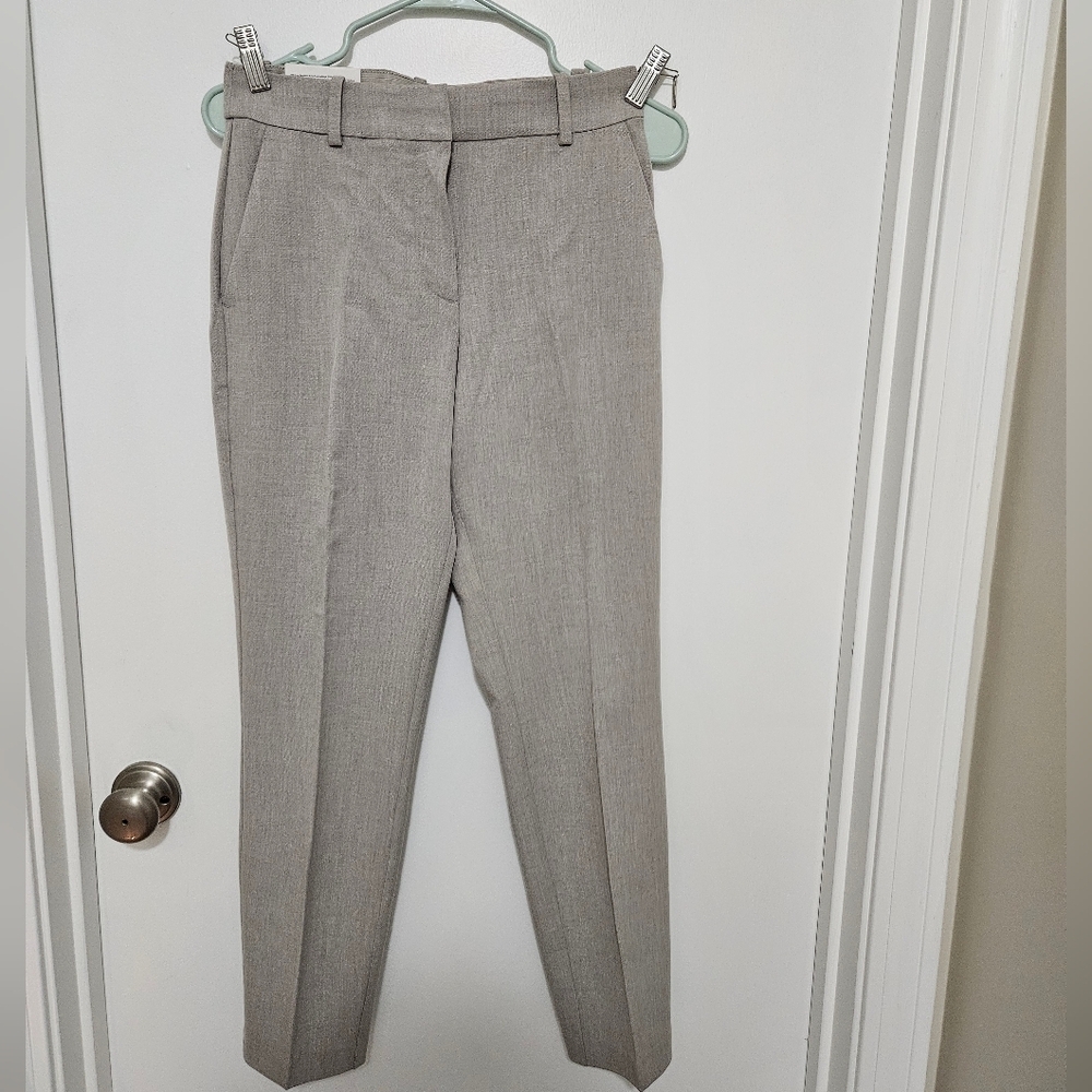 NWT H&M Classic Light Gray Dress Pants Slacks Size 4